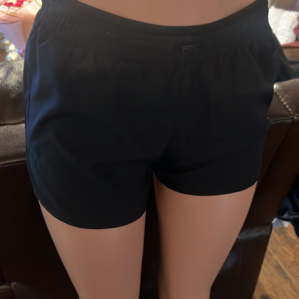 Nike 🤩 - Picture 2 of 4